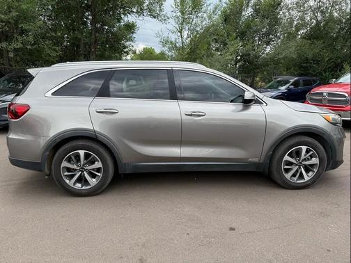 2019 Kia Sorento EX