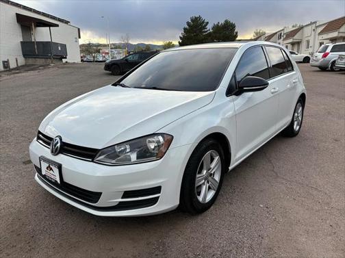 2017 Volkswagen Golf TSI Wolfsburg Edition 4-Door
