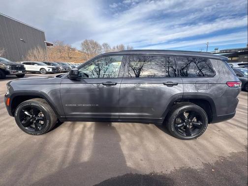 2021 Jeep Grand Cherokee L Altitude
