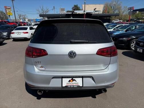 2017 Volkswagen Golf GTI 2.0T S 4-Door