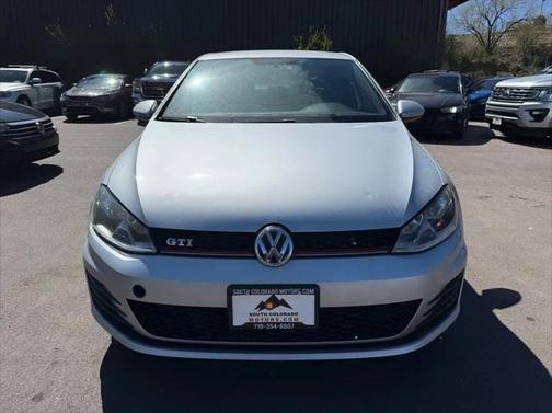 2017 Volkswagen Golf GTI 2.0T S 4-Door