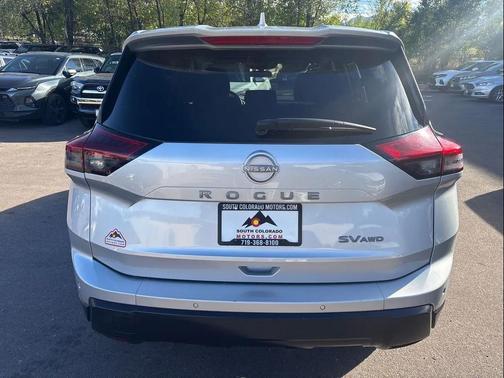 2024 Nissan Rogue SV