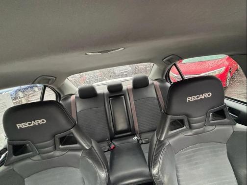 2014 Mitsubishi Lancer Evolution MR