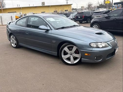 2006 Pontiac GTO Base