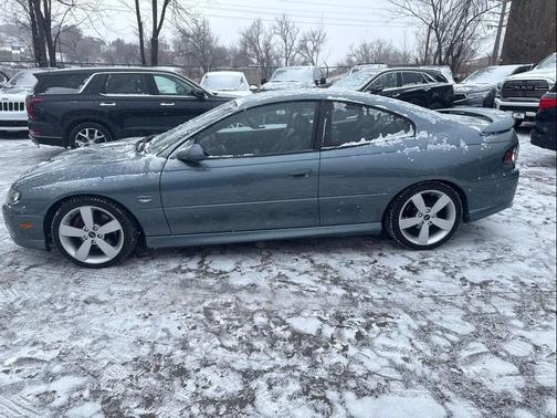 2006 Pontiac GTO Base