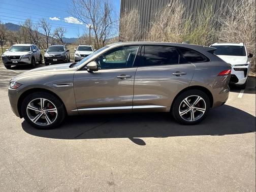 2017 Jaguar F-PACE S
