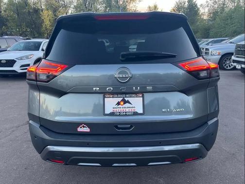 2023 Nissan Rogue SL