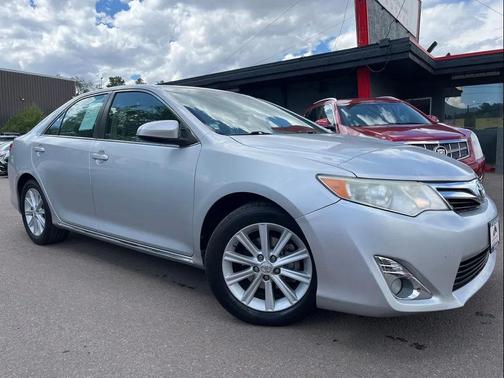 Classic Silver Metallic 2012 Toyota Camry XLE