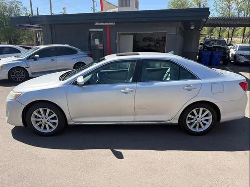 Classic Silver Metallic 2012 Toyota Camry XLE