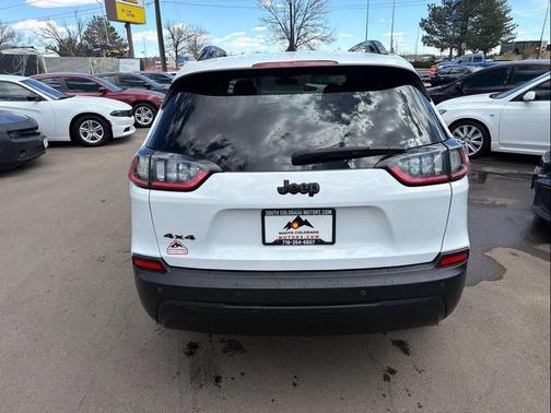 Bright White Clearcoat 2020 Jeep Cherokee Altitude