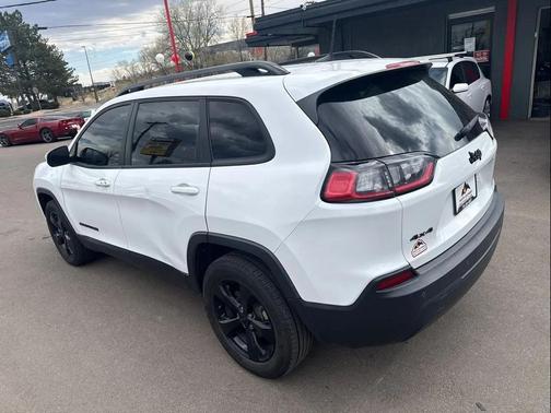 Bright White Clearcoat 2020 Jeep Cherokee Altitude
