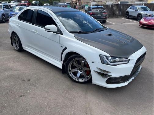 Wicked White 2015 Mitsubishi Lancer Evolution GSR