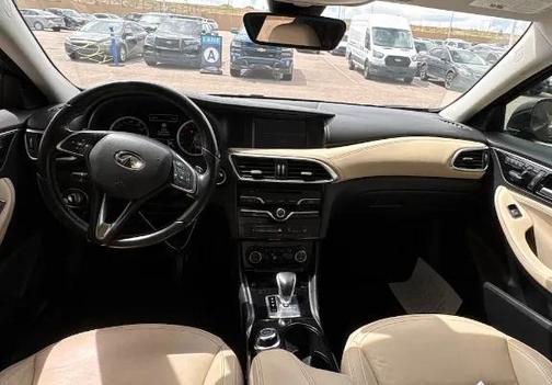Black 2017 INFINITI QX30 Luxury