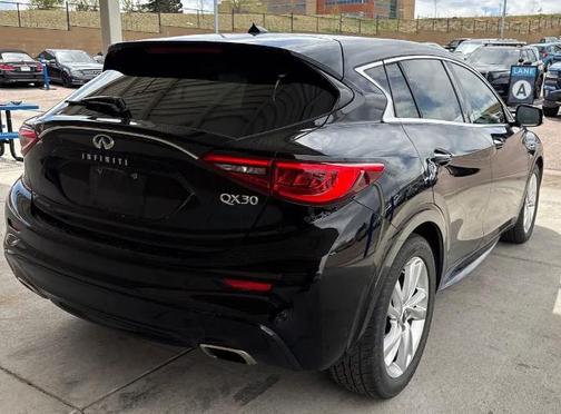 Black 2017 INFINITI QX30 Luxury