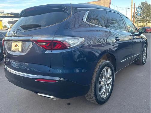 2022 Buick Enclave AWD Premium