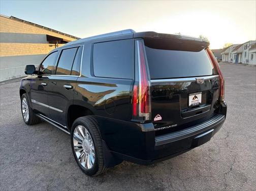 2016 Cadillac Escalade Platinum