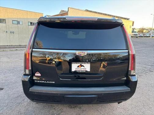 2016 Cadillac Escalade Platinum