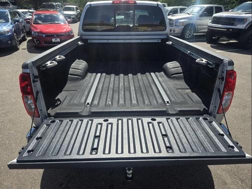2012 Nissan Frontier SV