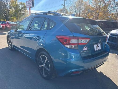 2019 Subaru Impreza 2.0i Premium
