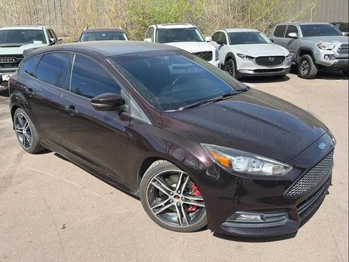 2018 Ford Focus ST 