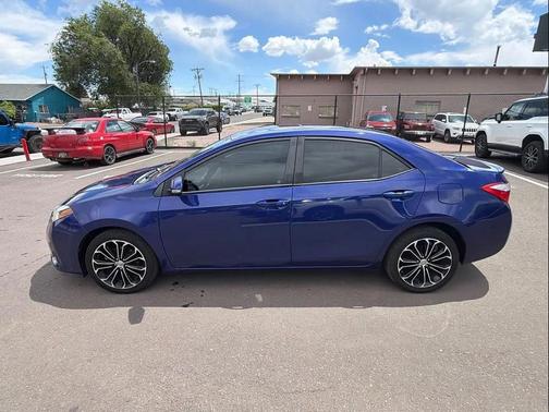Blue Crush Metallic 2016 Toyota Corolla S Plus