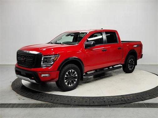 2024 Nissan Titan PRO-4X