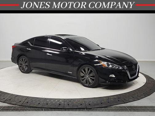Super Black 2019 Nissan Altima 2.0 Edition ONE