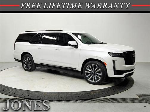 2022 Cadillac Escalade ESV Sport