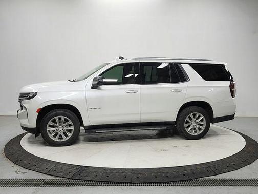 Iridescent Pearl Tricoat 2021 Chevrolet Tahoe Premier