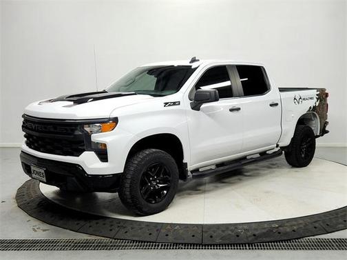 2024 Chevrolet Silverado 1500 Custom Trail Boss