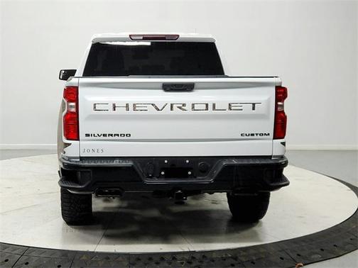 2024 Chevrolet Silverado 1500 Custom Trail Boss
