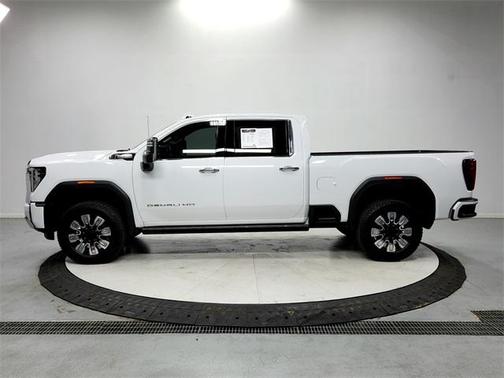 2024 GMC Sierra 2500 Denali