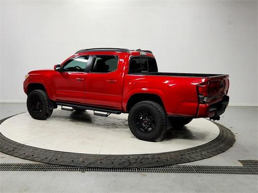 2019 Toyota Tacoma SR