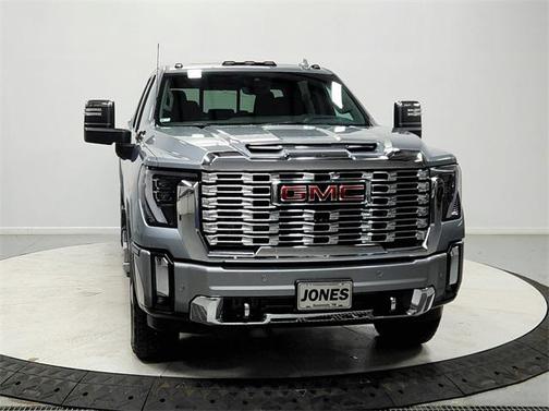 2024 GMC Sierra 2500 Denali