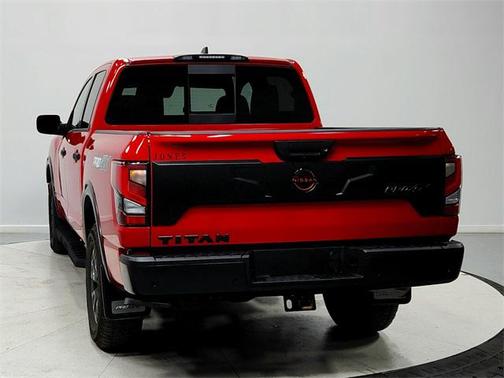 2024 Nissan Titan PRO-4X