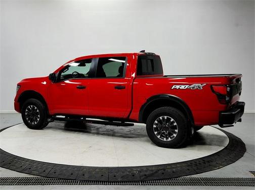 2024 Nissan Titan PRO-4X