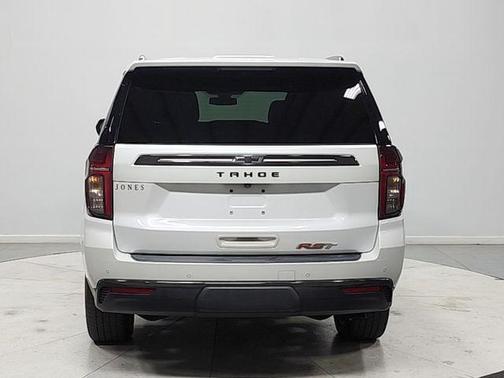 Iridescent Pearl Tricoat 2021 Chevrolet Tahoe 2WD RST