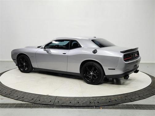 2017 Dodge Challenger R/T