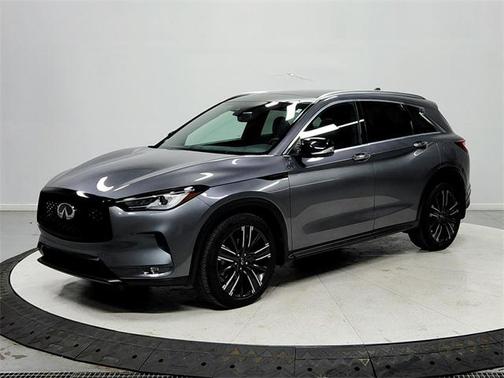 2022 INFINITI QX50 LUXE