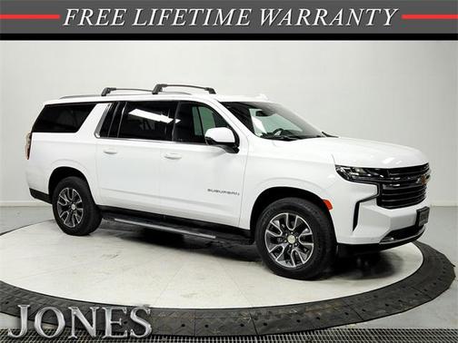 2024 Chevrolet Suburban LT
