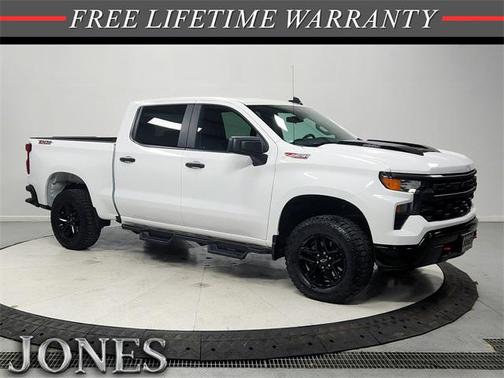 2025 Chevrolet Silverado 1500 Custom Trail Boss