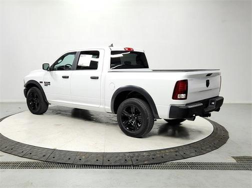 2024 RAM 1500 Classic Warlock Crew Cab 4x2 5'7' Box