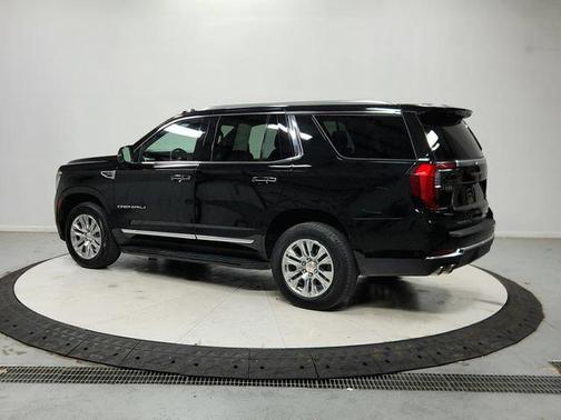 Onyx Black 2025 GMC Yukon Denali