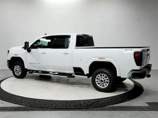 2026 GMC Sierra 2500 SLE