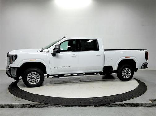 2026 GMC Sierra 2500 SLE