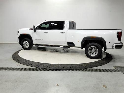 2025 GMC Sierra 3500 Denali