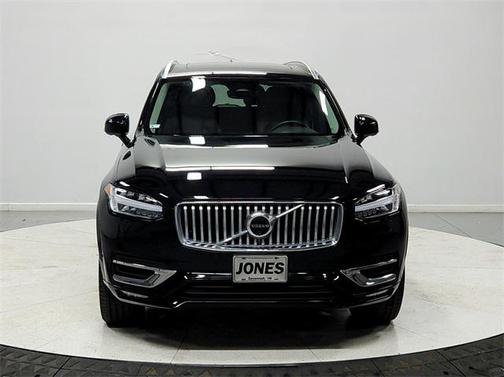 2024 Volvo XC90 B6 Plus Bright Theme 7-Seater