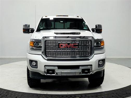 2019 GMC Sierra 2500 Denali