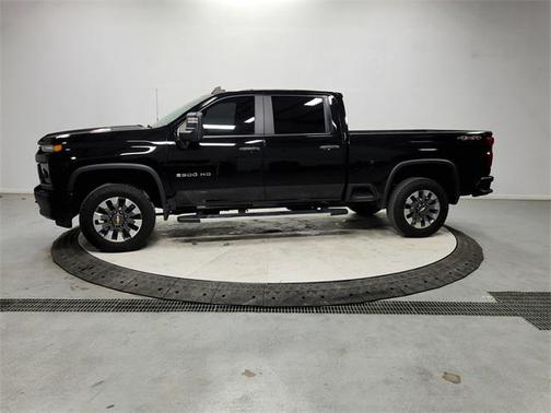 2023 Chevrolet Silverado 2500 Custom