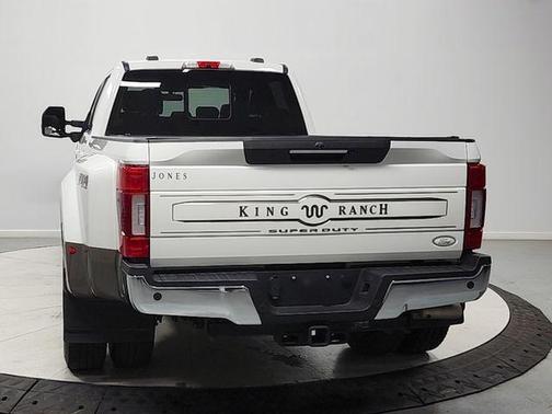 STAR WHITE 2022 Ford F-350 King Ranch